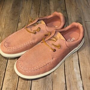Sperry coral color size 8 women’s !